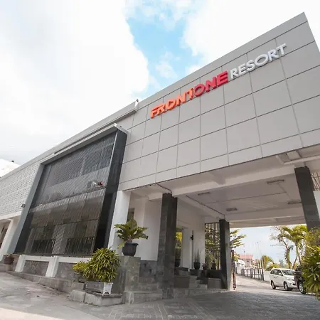Front One Resort Yogyakarta-2